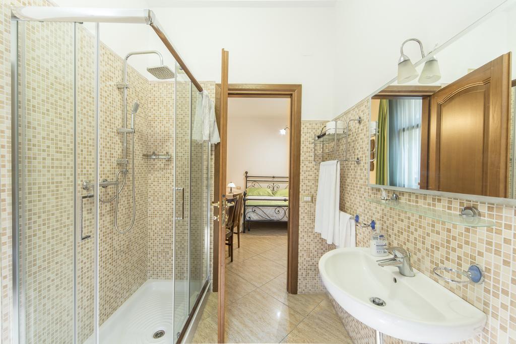 B&B Casa Cavour San Benedetto del Tronto Eksteriør bilde